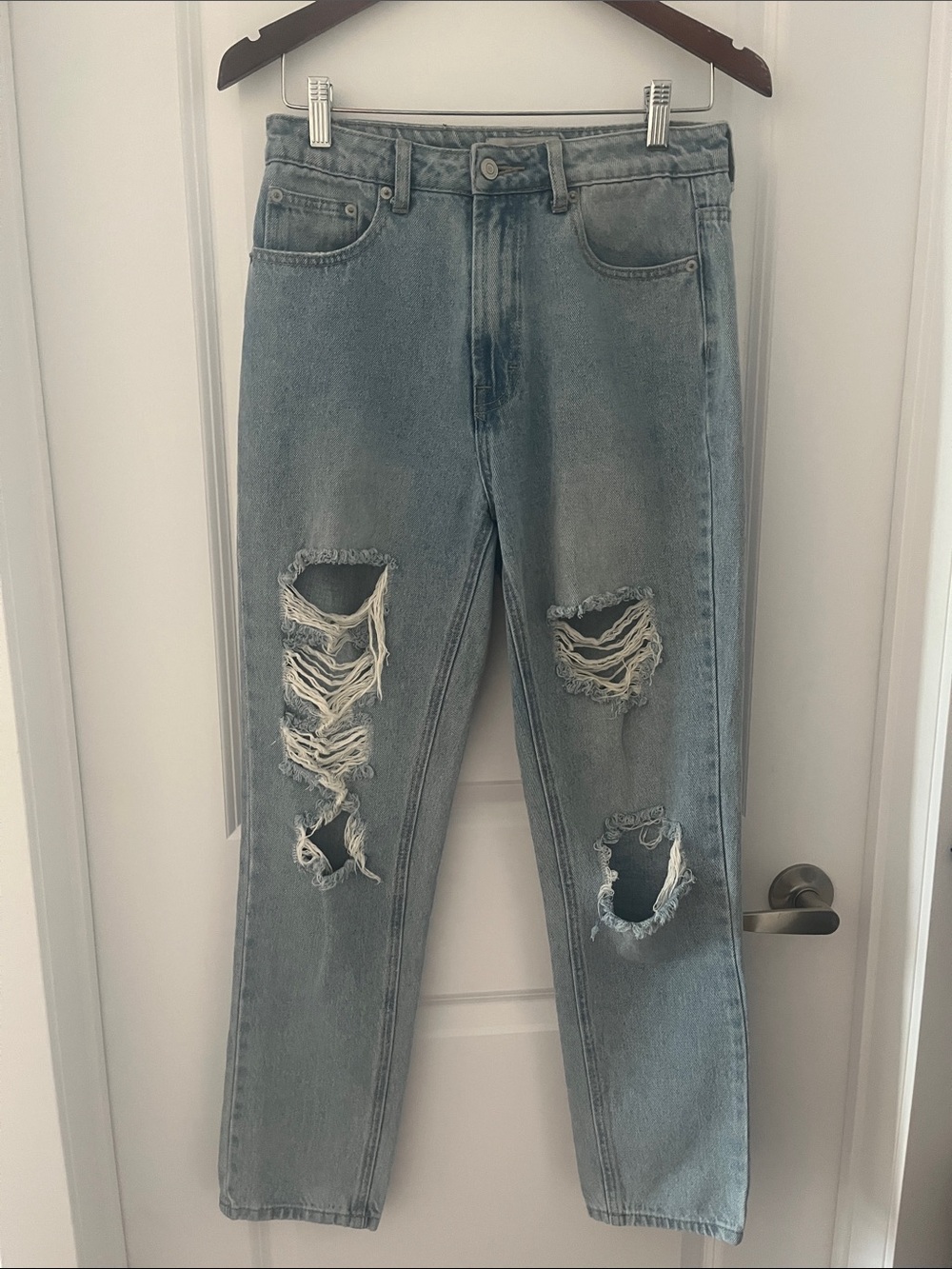 Lucky Brand High Rise Mom Jeans 27
